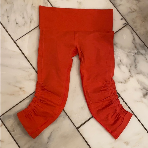 lululemon athletica Pants - Lulu lemon cropped legging size 4